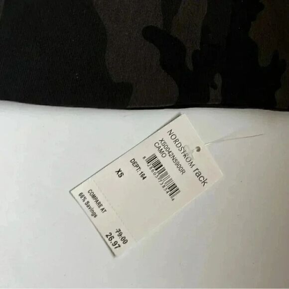 Sanctuary Camo Print Ponte Pencil Skirt Size X-Small NWT - Picture 3 of 6